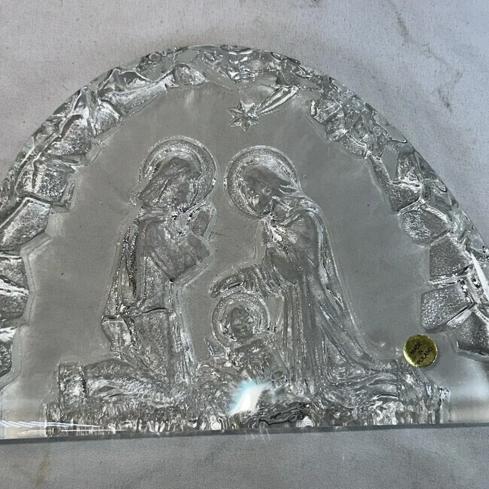 Vintage ZABKOWICE Glass NATIVITY Scene Christmas Holy Family  Poland 8.5